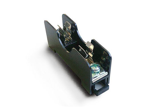 保險(xiǎn)絲座測(cè)試