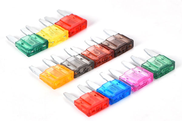 新能源汽車保險絲認(rèn)證第三方檢測機構(gòu)、實驗室