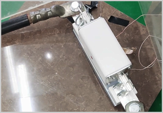 光伏熔斷器溫升測試.jpg